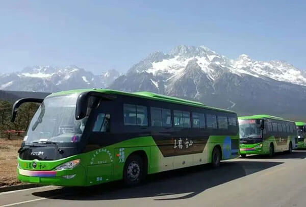 你来雪山看风景，我来为你护航！